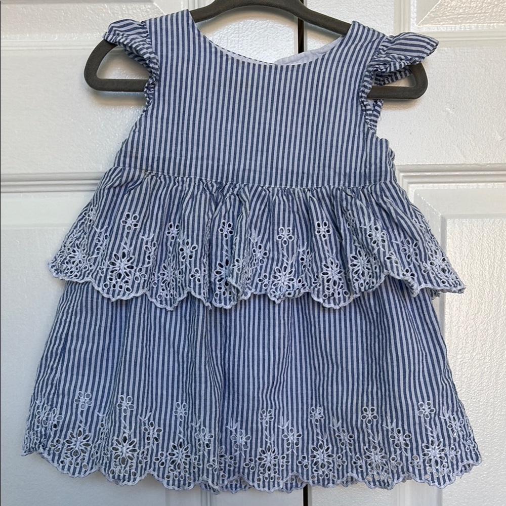 Seersucker Baby Gap Dress with Floral Eyelets and Inner Lining. Size 6-12 M